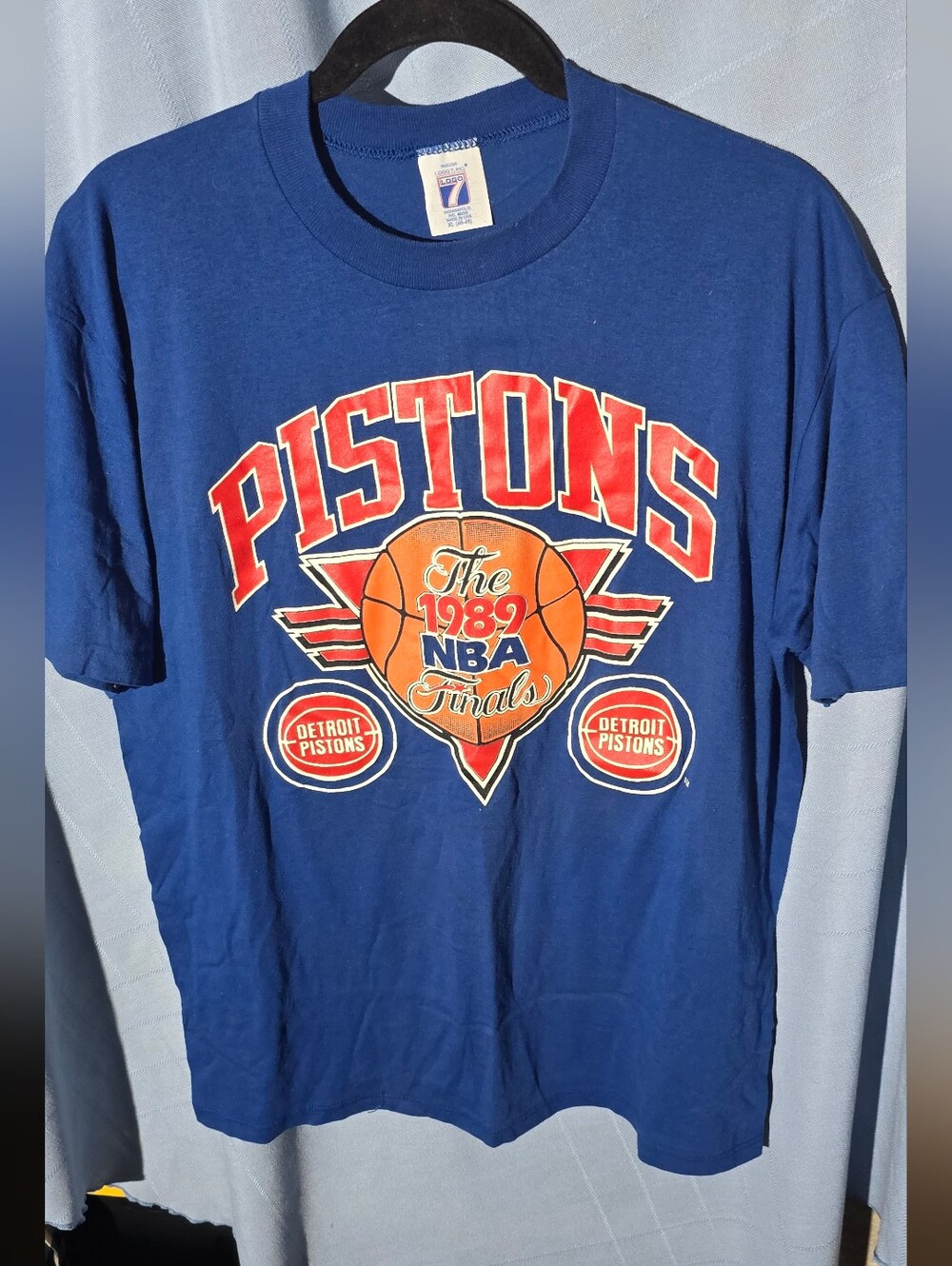 1989 LOGO 7 Detroit Pistons NBA Finals Tee